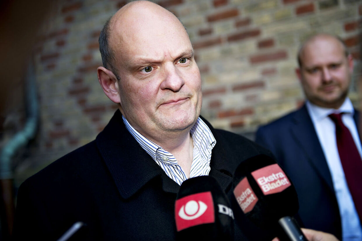 Ankesagen mod den bedrageridømte Erik Skov Pedersen tog mandag sin begyndelse i Østre Landsret, her fotograferet efter retsmødet.