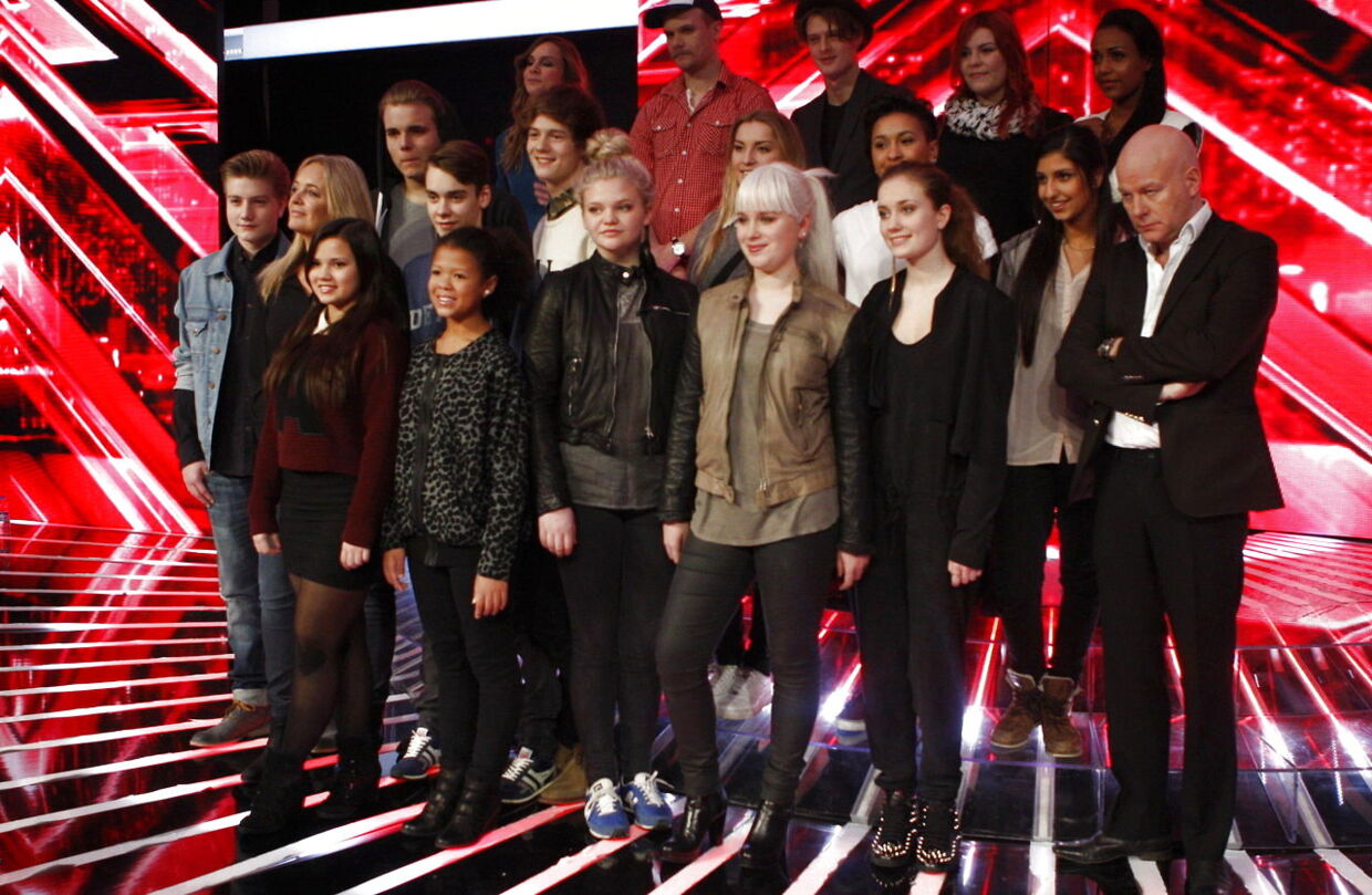 X Factor-holdet samlet før det går løs på fredag.