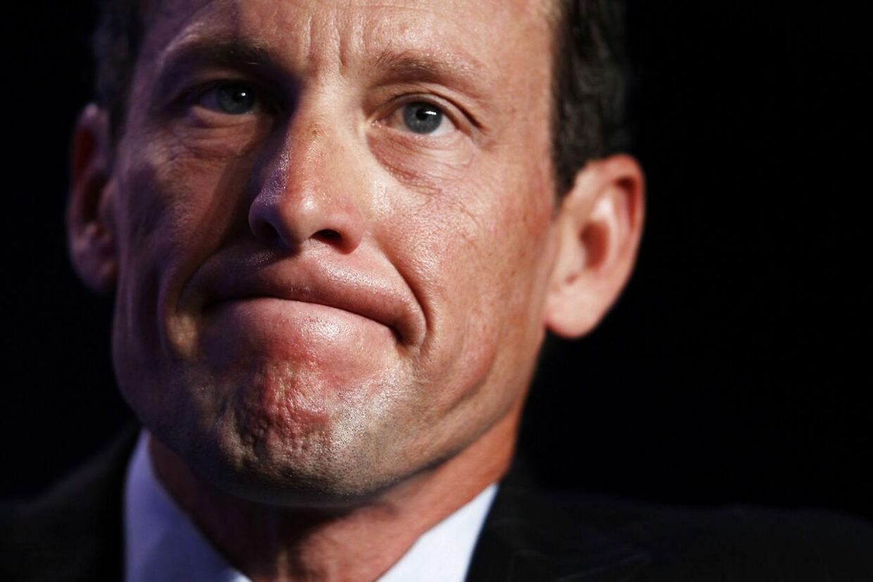 Flere virksomheder overvejer at retsforfølge Lance Armstrong