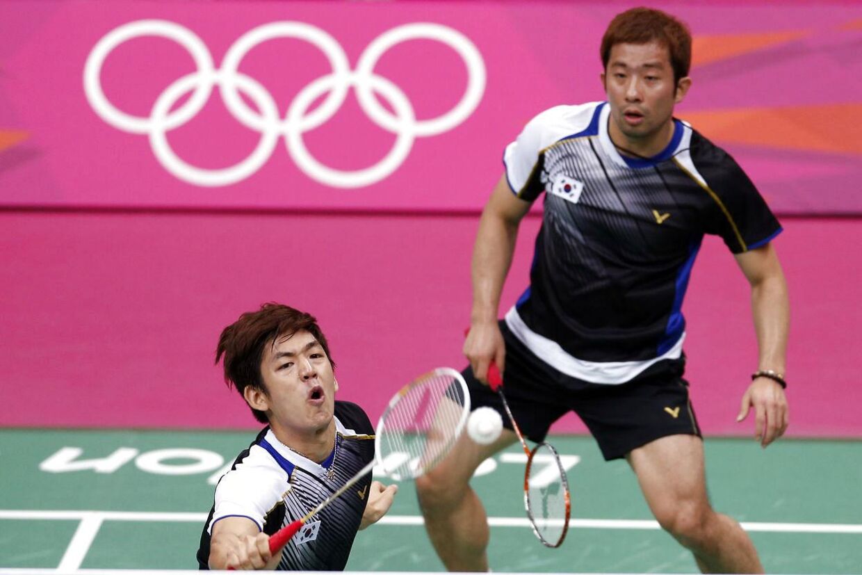 Lee Yong-dae (tv) har fået et års dopingkarantæne for at misse en dopingtest. Her ses han til OL i London i 2012, hvor han vandt bronze i herredouble.