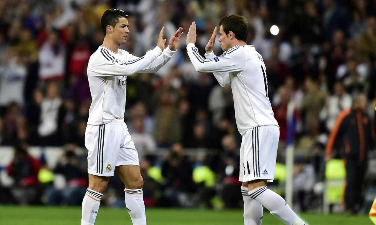 Hverken Cristiano Ronaldo eller Gareth Bale skal væk fra Real Madrid foreløbigt. Det fastslår Real Madrids præsident Florentino Perez.