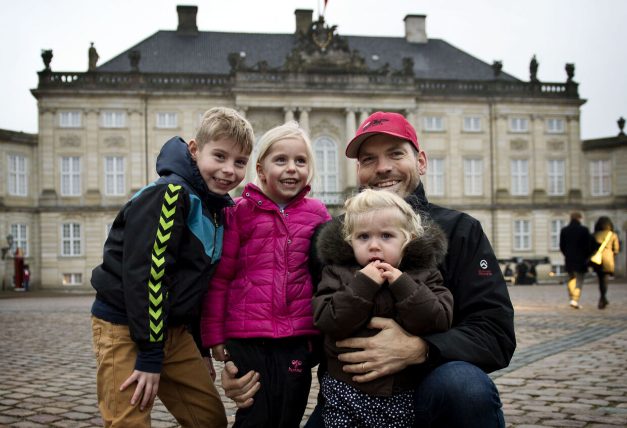 Thomas Hagedorn, 37 år, Tune, sælger. Med børnene 2-årige Sofie, 5-årige Ida og 8-årige Emil, 8 år.