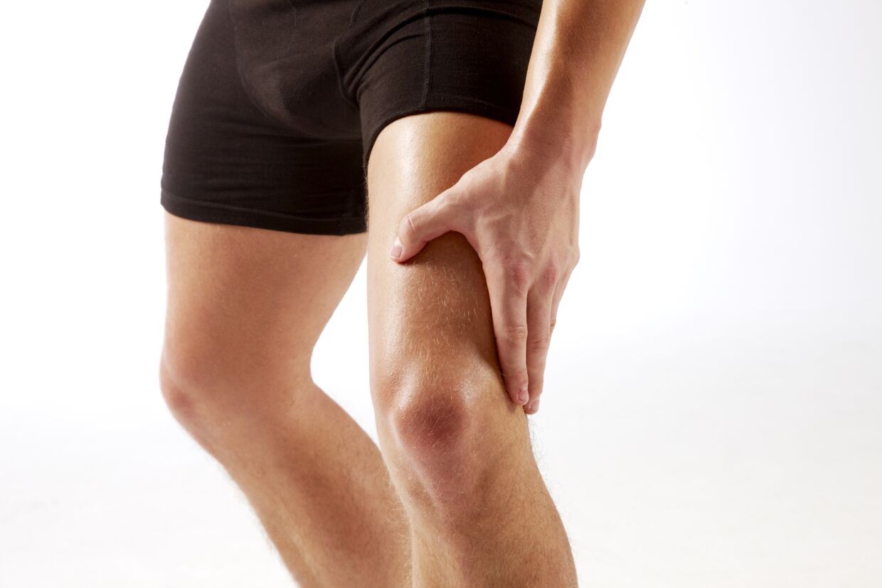Почему болят ноги выше колен у женщин. Жжение в голени и бедре.