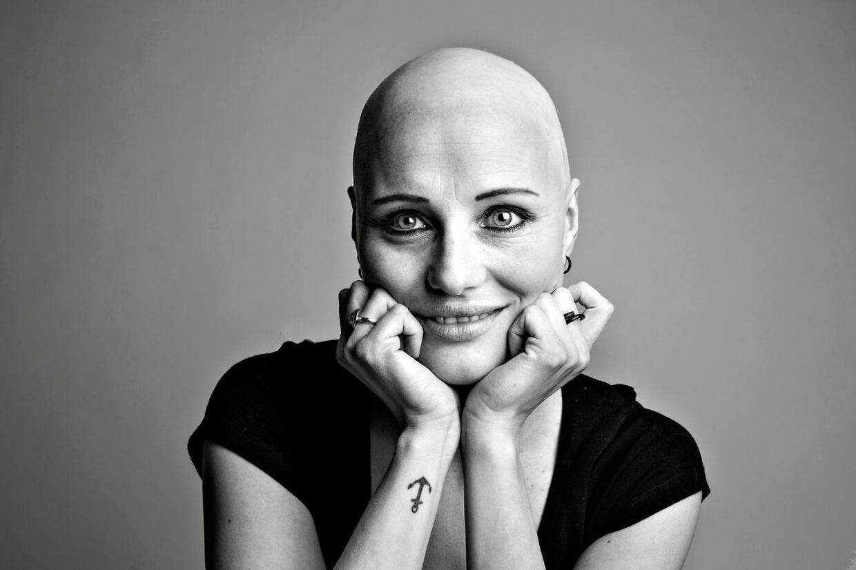 Herit Helgadóttir lider af alopecia. En sygdom hvor patienten mister dele eller alt håret pludseligt. Der findes ingen behandling mod alopecia.