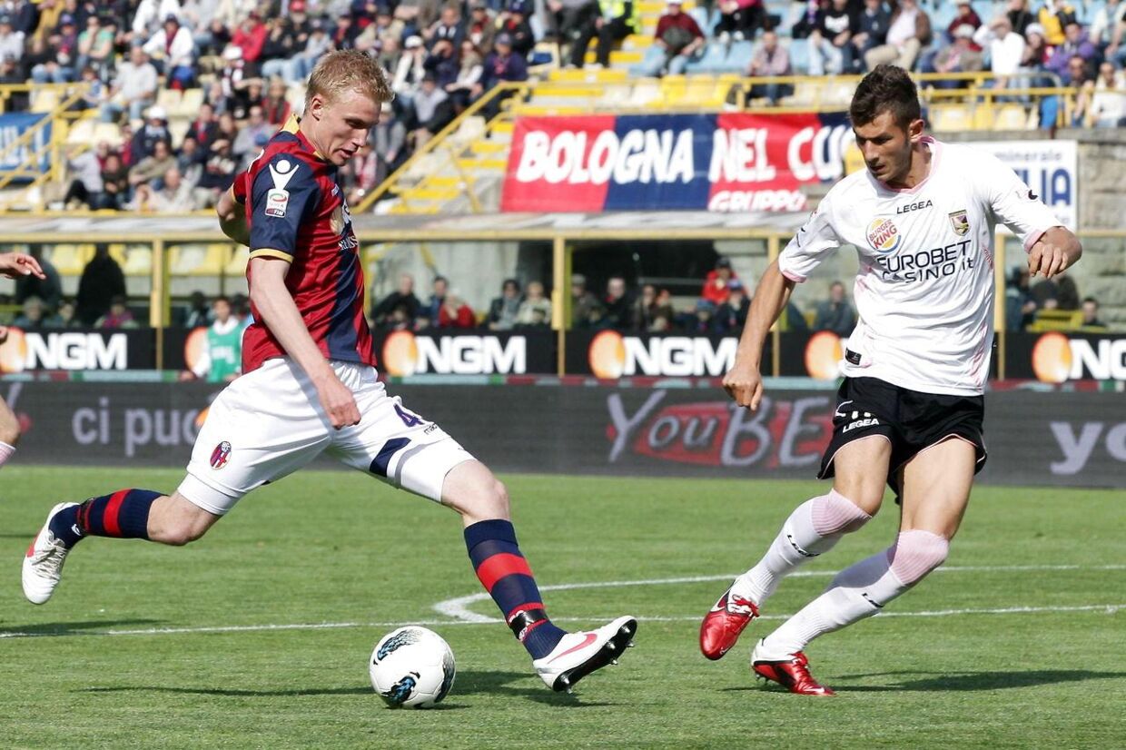 Frederik Sørensen (tv.) er kommet med på Gazzetta dello Sports hold over dårligste udlændinge i Serie A