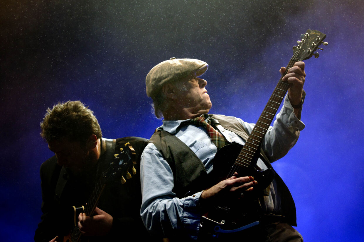Guitaristen Karsten Skovgaard har spillet sammen med Kim Larsen i godt 20 år. ?Foto: Claus Fisker