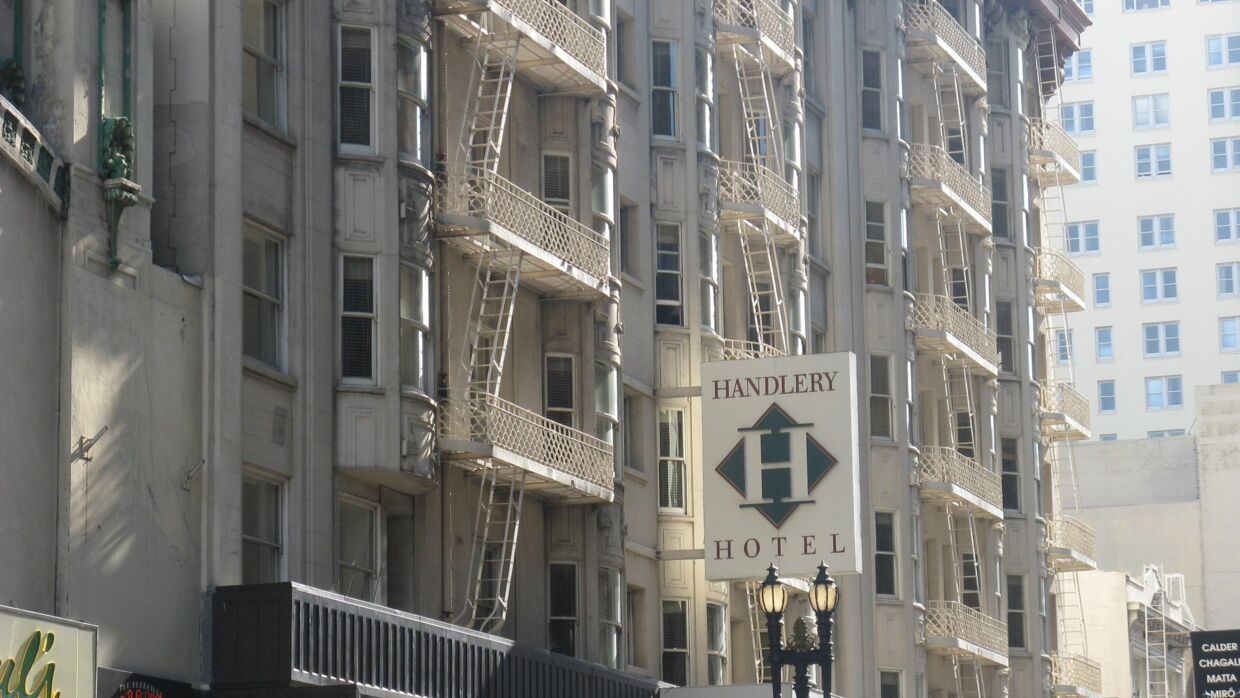 Handlery Union Square Hotel ligger midt i det centrale San Francisco.