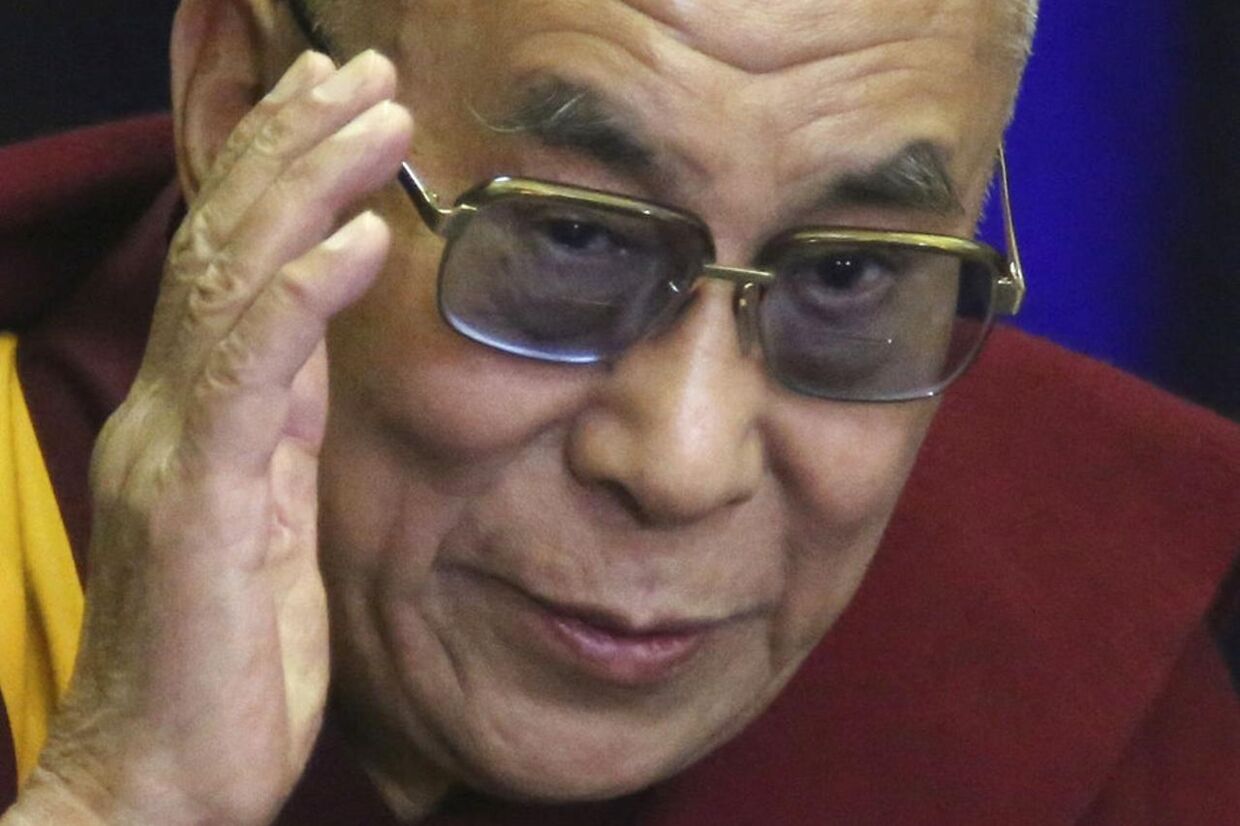 Dalai Lama har dødsfjender, der planlægger at tage livet af ham, fremgår det af interview.