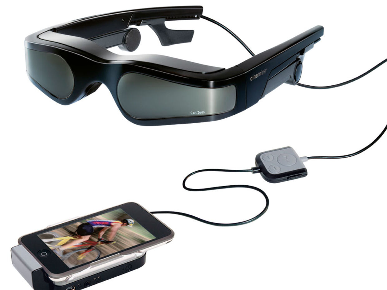 Очки для просмотра телевизора. Carl Zeiss очки. Шлем виртуальной реальности Zeiss Cinemizer OLED.