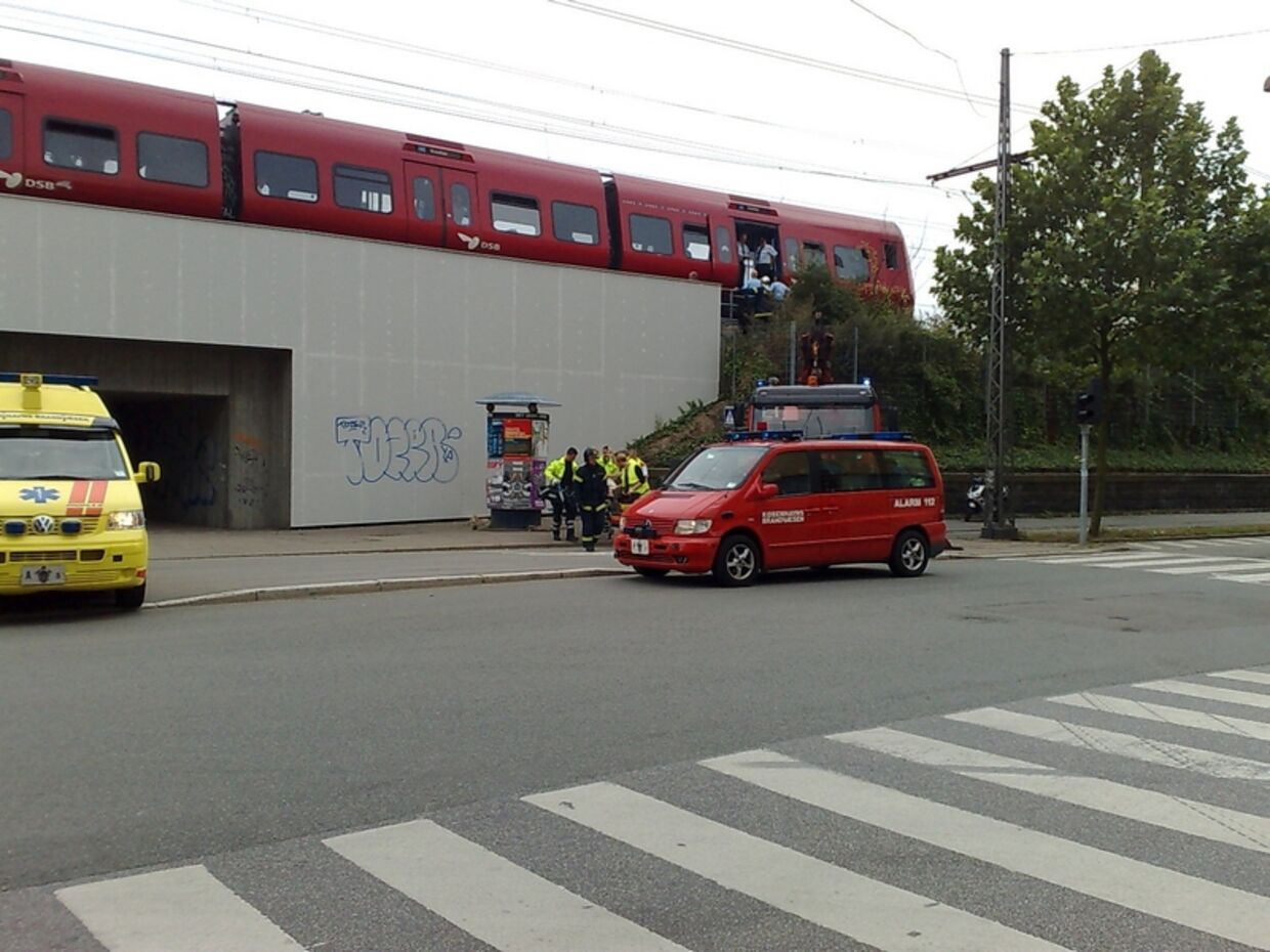 En kvinde blev påkørt af et tog ved Nordhavn station tæt ved København, men overlevede uheldet.