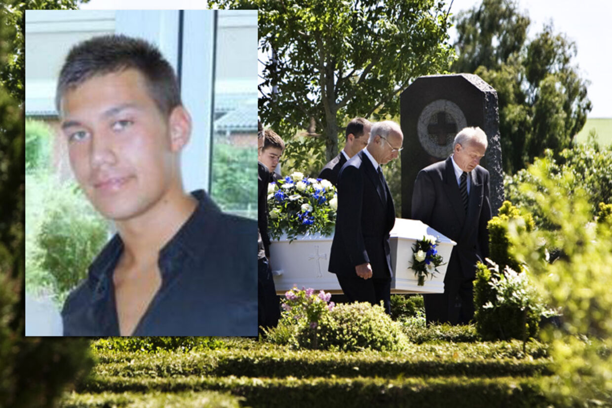 Ulrik Emborg blev kun 20 år. I dag blev han begravet ved siden af sin lillesøster som blev myrdet for syv år siden.
