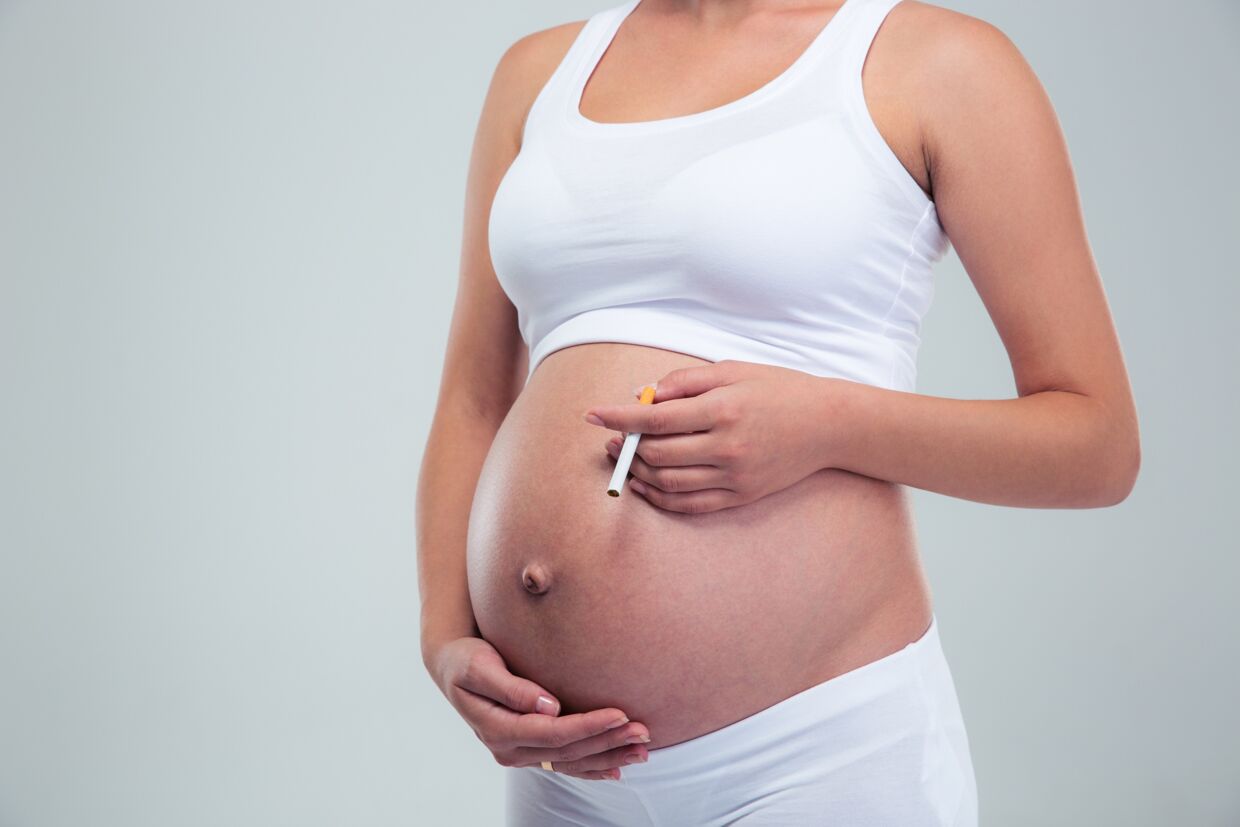Rygning under graviditet har aldrig været anbefalet - nu kommer forskere med endnu en grund til at kvitte smøgerne, når du venter barn.