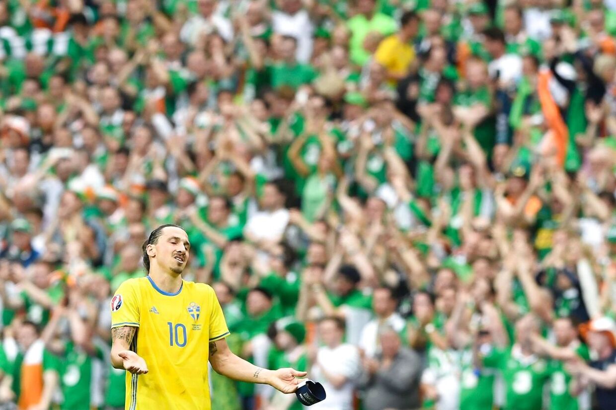 Sweden's forward Zlatan Ibrahimovic gestures at the end of the Euro 2016 group E football match between Ireland and Sweden at the Stade de France stadium in Saint-Denis, near Paris, on June 13, 2016. / AFP PHOTO / JONATHAN NACKSTRAND