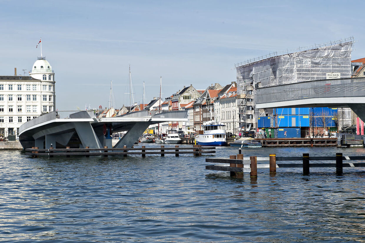 Problemramt inderhavnsbro der skal forbinde Nyhavn til Christiansbro.