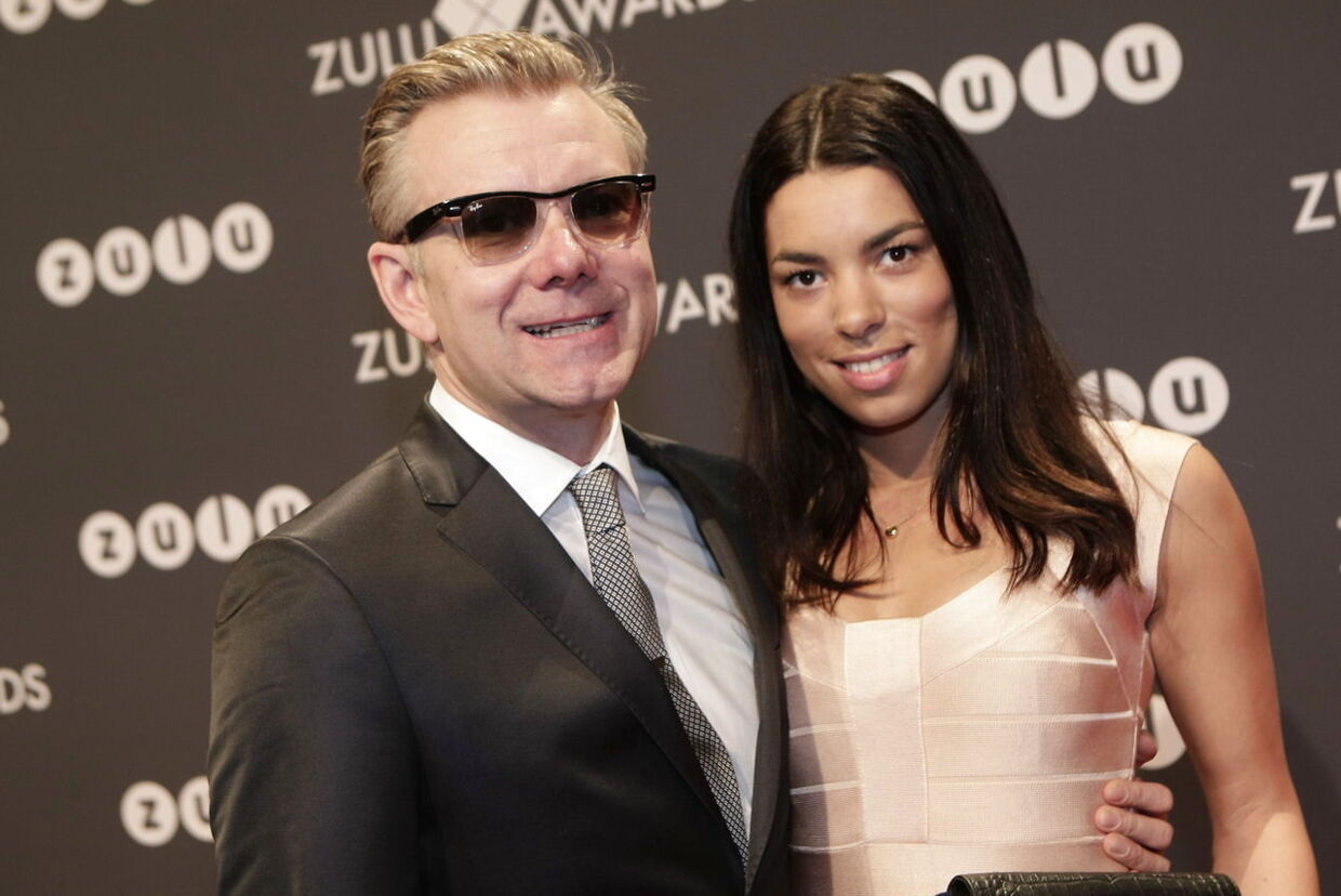 Casper Christensen og kæresten Isabel Friis Mikkelsen - her til Zulu Awards 2012 - skal giftes lørdag.