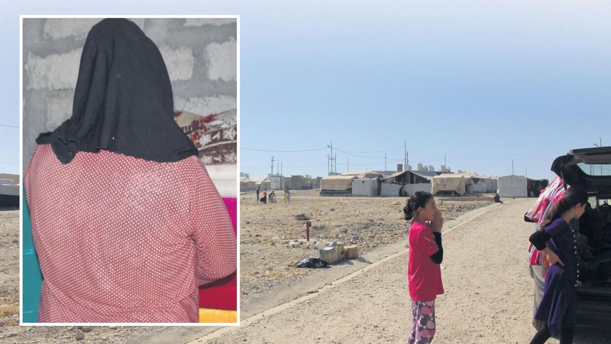 Til venstre på billedet ses 41-årige Berfin Ali. Bagved ses Khanke-lejren i Nordirak, hvor der bor 16.950 personer med 3000 telte, alle flygtet fra IS.