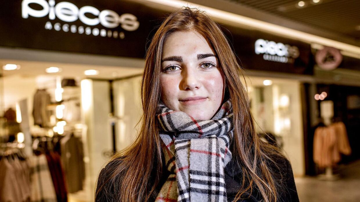 Dodge læsning skuffet 16-årige Natascha skuffet over 'ønskejob': Tvunget til at bruge løn på at  købe tøj i Bestseller-butik | BT Danmark - www.bt.dk