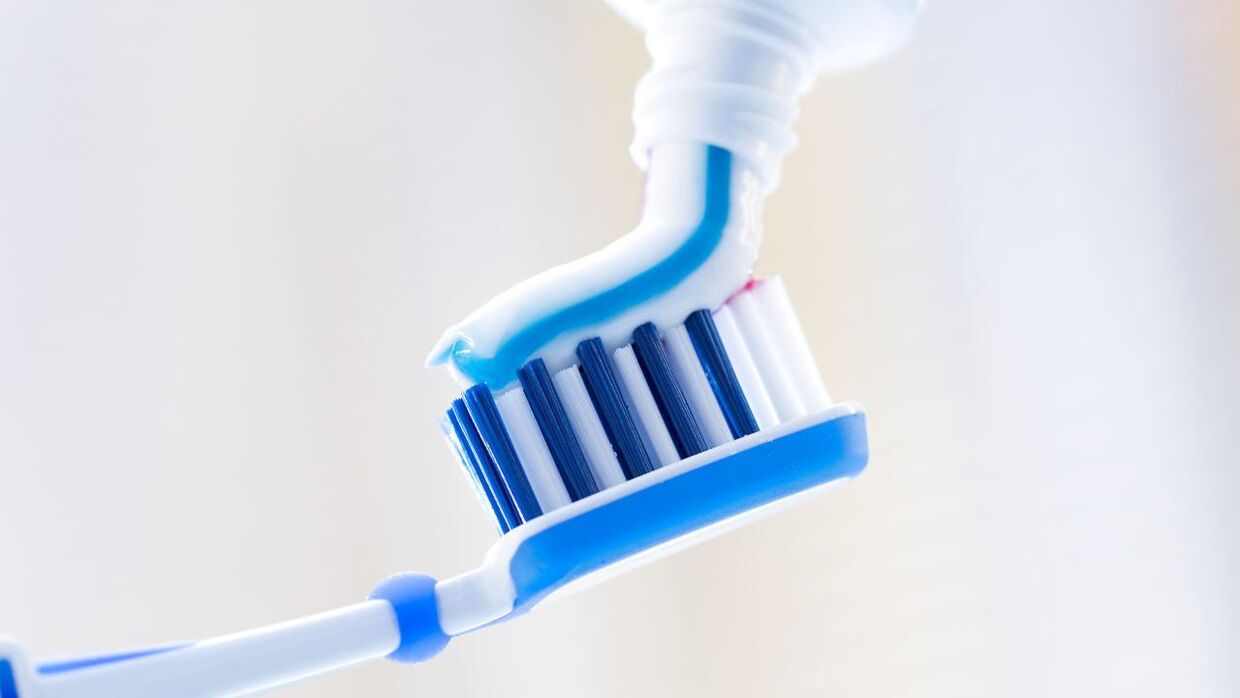 hypotese Pygmalion nål Bruger du også whitening-tandpasta? Så må du forberede dig på dårligt nyt |  BT Test - www.bt.dk