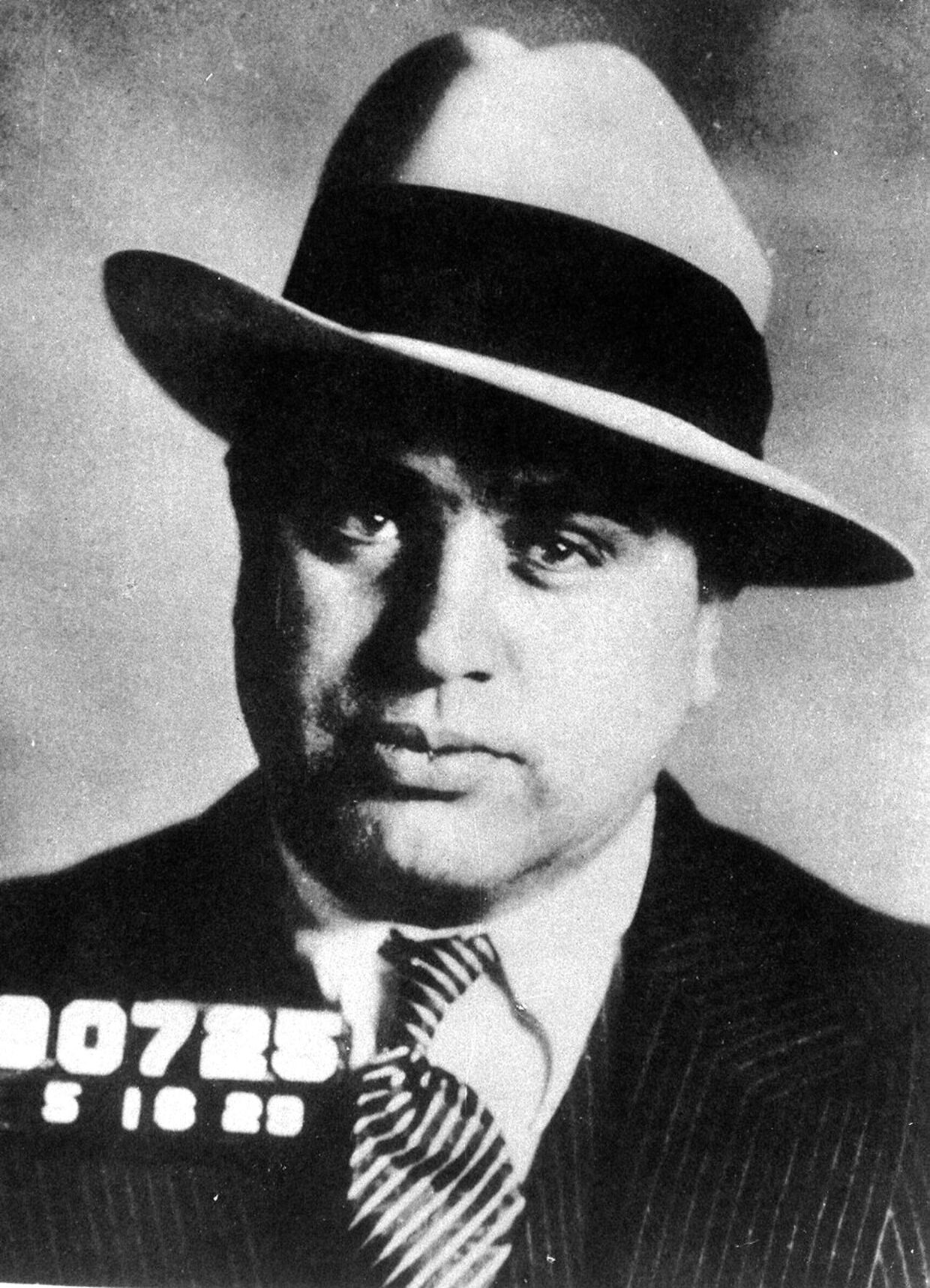 Al Capone (1899-1947), også kendt som 'Scarface' var en af de mest frygtede mafiabosser i hele verden. . ©Farabola/Leemage